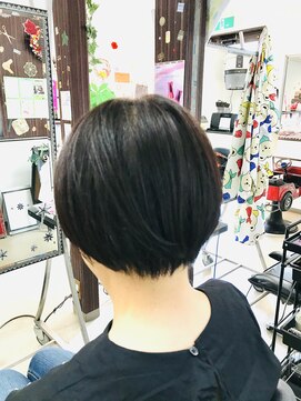 あかね美容室 田上店 マッシュショートボブ