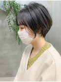 ショートボブ、ブルーブラック、丸みショート、ネイビーカラー