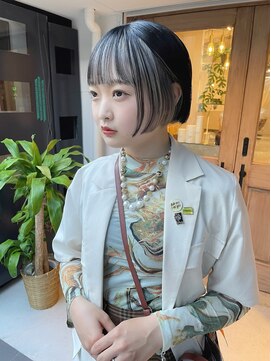 ルアウハク 梅田(LUAU Haku) ・アンブレラホワイトベージュ/ミニボブ・【Haku/梅田/タクノ】