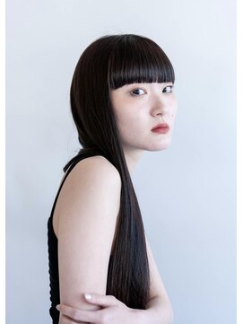 ココ 鷹匠(COCO) 黒髪ワイドバング　ストレート/白髪染め/ヘッドスパ/リタッチ