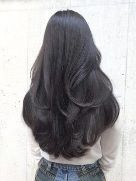 サイン 渋谷(SIGN) レイヤーカットイヤリングカラーインナーカラーケアブリーチ