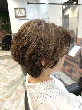 リノナ(Linona) ☆小顔効果カット インナーカラー 髪質改善 ハイライト 韓国