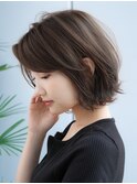 くびレイヤー前髪なしグレージュボブ 外はね【AIN.表参道】川原
