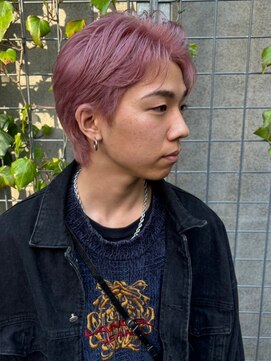 ビンゴ(BINGO) 1609ニュアンスカラーピンクグレージュ刈り上げセンターパート