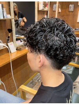 ヘアーサロン アトリエ(Hair salon ATORIE) ショートヘアメンズパーマスペインカール