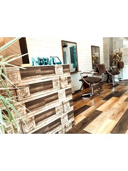 居心地の良さにこだわった店内で癒しのひと時を♪