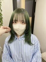 リグ 横浜(Lig.)&nbsp;グリーンカラーレイヤーカットケアブリーチハイトーンカラー