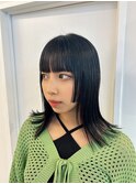 姫カット　ブルーブラック　ミディアム　顔周り