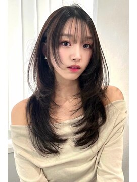 ランズ(LANDS) ベージュカラー　レイヤーカット 【韓国ヘア 大阪 梅田】