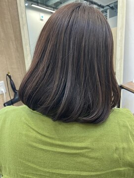 アオカマクラ(a-o Kamakura) ミディアムボブ