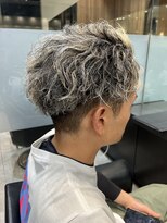 アヴァンス アリオ鳳店(AVANCE)&nbsp;ホワイトメッシュ×スパイラル