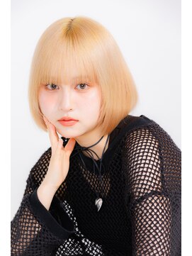 ビス リアン 川口店(Vis lien) ハイトーン×ホワイトベージュ×ボブ×透明感ブリーチカラー