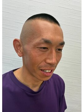 シャラク 戸出店(sharaku) 潔さ全開！シンプルゼロフェード