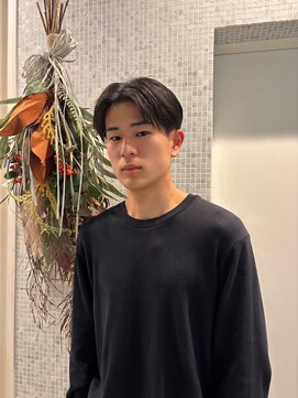 ラパンセヴェールメンズ 栄(LA PENSEE VERT MEN'S) ナチュラルセンターパート