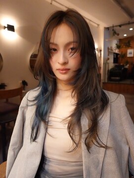 薬院　ハイトーンカラー　ブリーチカラー　レイヤーカット