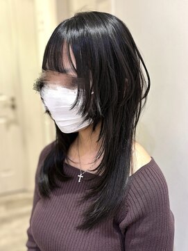 フーバイケンジ(fuu + KENJE) 顔まわりが可愛いウルフカット/mai