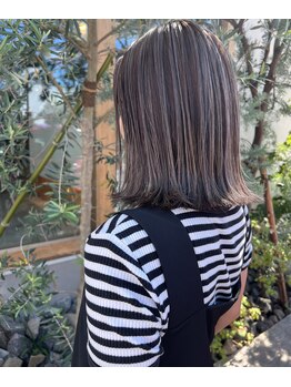 ソル(SOL)の写真/大人女性の髪をオシャレにお仕上げいたします。白髪が気になってきたあなた!ご相談ください!