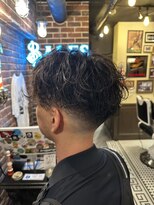 バレス 田町(BALES)&nbsp;スキンフェードサーフカールパーマ