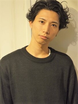 ドロップ(drop) 前髪長めのメンズパーマ