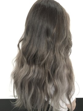 アレクサンドルオブカラーズカナザワ(ALEXANDRE OF COLORS KANAZAWA) グレージュグラデーション