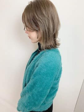 ヘアー アトリエ アンジー(Hair Atelier Angee) ハイトーンカラーのネオウルフ