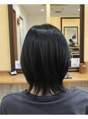 ツヤ髪大人ウルフ