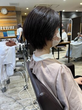 トレ(tre.) 甲子園口/髪質改善/縮毛矯正/ショート/酸性ストレート