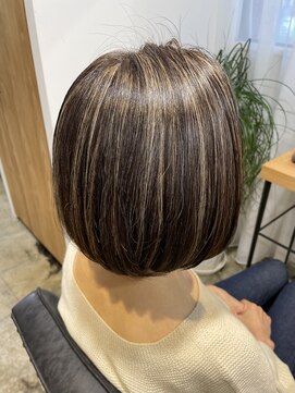 フェリチタ フィロ 大泉学園(FELICITA filo) 内巻きボブ×コントラストハイライト