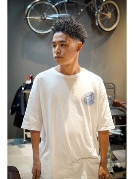 プロショップウェーブ セカンド(PRO SHOP WAVE II) ニュアンスパーマ/カルマパーマ/ダークアッシュ[原宿駅]