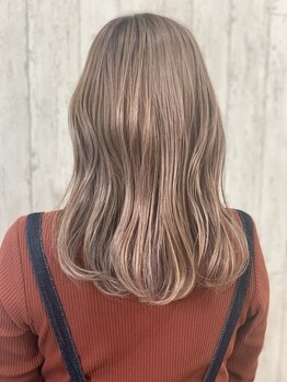 カシェット(cachette)の写真/艶感のあるカラーで、周りと差がつく！似合わせ×トレンドを取り入れたカラーで、今までにない自分に♪