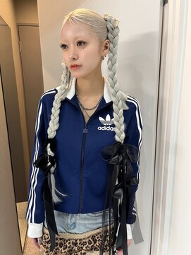 ペレ 梅田(PELE) 黒髪/ボブルフ/ネビージュ/小顔/ワンレン/梅田/髪質改善/前髪