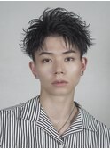 メンズカット無造作黒髪スパイキーショート刈り上げビジネス流行