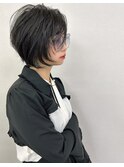 長め前髪×モード質感のシースルーボブ