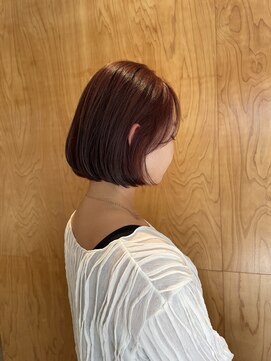 リノア 鵠沼海岸(LINOA) 丸みボブ×レッドブラウン