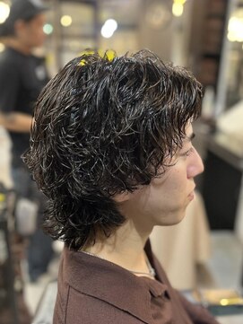 フランクスバーバーリザーブ 人形町店(FRANK’S BARBER RESERVE) ウルフパーマ/人形町 y