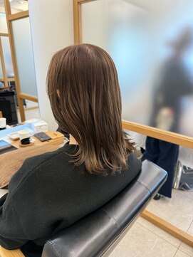  リュクスバトーバイトリコ 船橋南口店(Luxe BATEAU by tricot) 大人女性のオリーブベージュ♪/20代30代40代