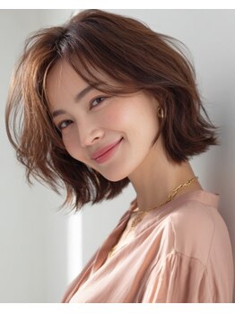 シノヤ 東根店(Shinoya)の写真/気になる白髪も自然に馴染ませ、上品で若々しい印象へ。大人女性のための美しさを引き出すカラーをご提案☆