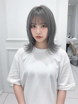 ナチュラルスポット(Natural Spot)&nbsp;ハッシュカット×ホワイトシルバー