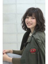 アーバン チックス(URBAN CHICKS)&nbsp;☆暗めマットアッシュ　ゆるふわボブ