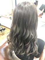 リリー ヘアーアンドビューティー(Lily)&nbsp;ハイライトカラー