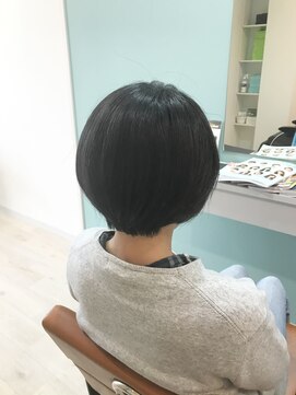 リュタン(LUTIN) LUTIN艶つやショートヘア