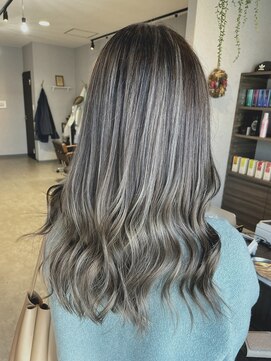 アリクア(Aliqua) エアタッチバレイヤージュ