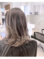 モアナ バイ ヘッドライト 駒沢大学店(Moana by HEADLIGHT)&nbsp;Moana【駒沢】#ミルクティーベージュ#バレイヤージュ#レイヤー