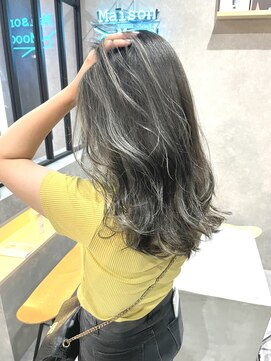 ムード カナザワ(mood kanazawa) コントラストハイライトグレージュ◎