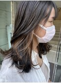 ロングレイヤー・インナーカラー・インナーベージュ・オリーブ