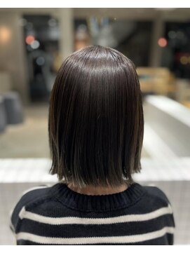 ニーイチイチ(211) 暗めカラー/ココアベージュ/ニュアンスカラー/外ハネボブ