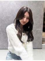 アリーズ(ALLYS)&nbsp;透明感グレージュ♪担当川口