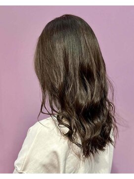 レジュール Rejouir レイヤーカット×コテ巻き風パーマ 20代30代40代50代