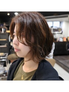 ジェンガ(jenga) 揺らぐボブ。