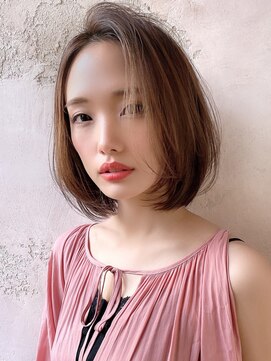 ロンドアリシア 金山(Lond Alexia) 姫カットレイヤー/ダブルカラー/ブリーチ/髪質改善/顔周りカット